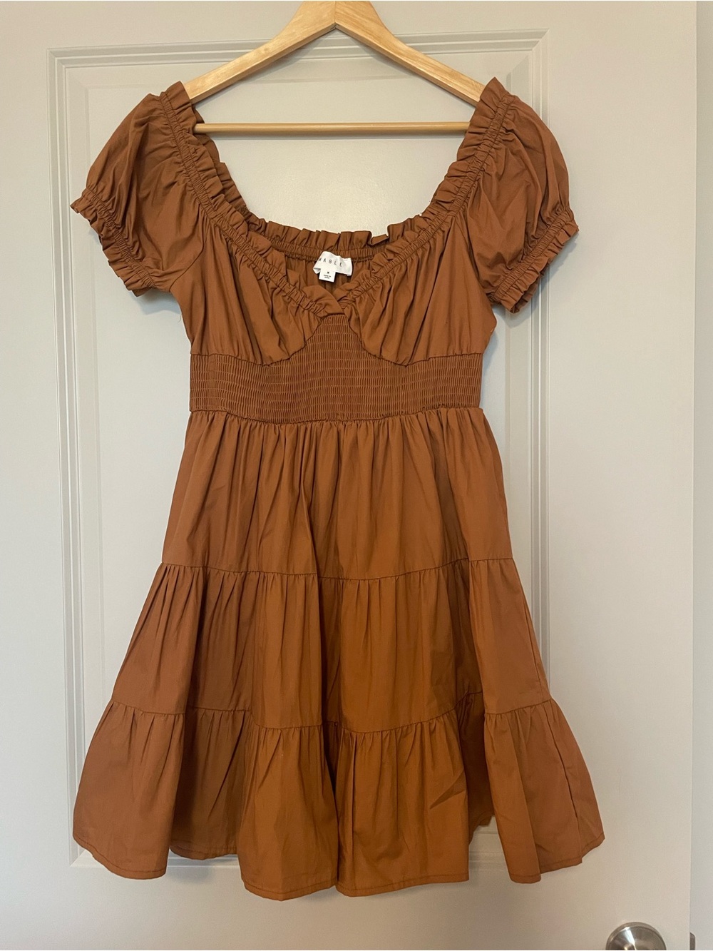Mable Tiered Puff-Sleeve Dress in Rust Brown
